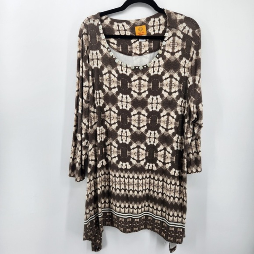 Ruby Rd. Woman 2X Tunic Top Brown Beige Abstract Print Embellished Neckline